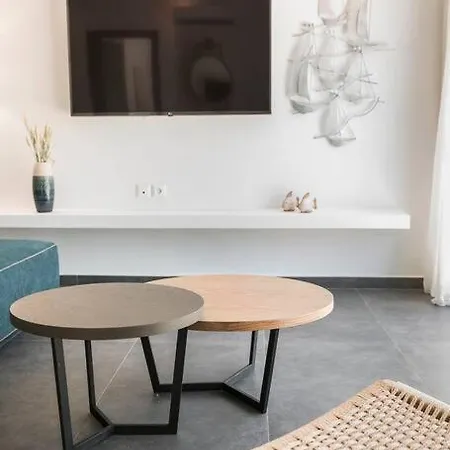 Iokasti - Ionian Treasure فيلة Pesádha